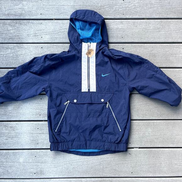 Item 89 Kids (7-8 yrs) vintage (90's) Nike hoodie jacket